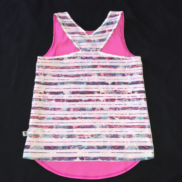 Ivivva Pink Reversible Double Drill Mesh Top.  Size 7/8. - Picture 4 of 12